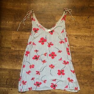 Billabong: Flower Patterned Sundress